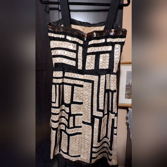 Fall 2010 Oscar De La‎ Renta Dress - Picture 3 of 14